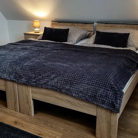 Ubytovanie Lenka * Osturna