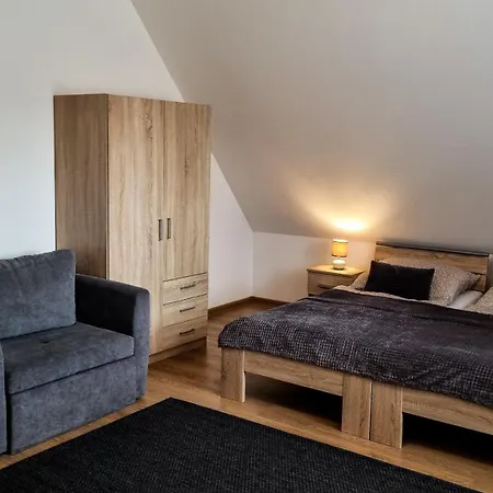 Ubytovanie Lenka Osturna