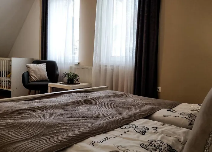 Lenka Hétvégi ház Osztornya